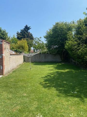 Maison Cosy En Plein Coeur De Ouistreham Eksteriør bilde